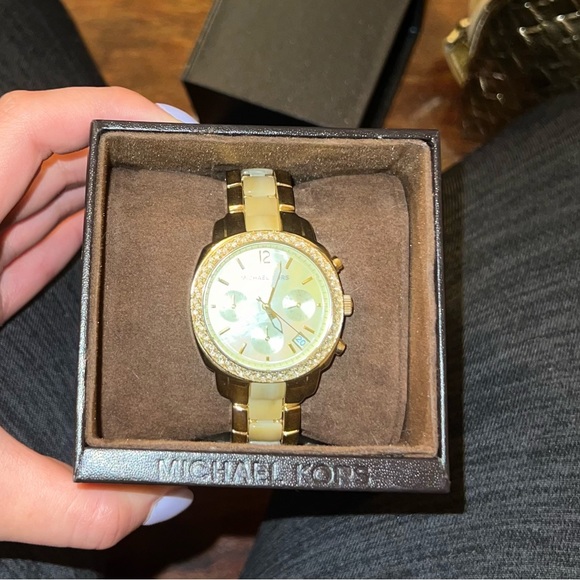 Gold Michael Kors Watch - Picture 3 of 6